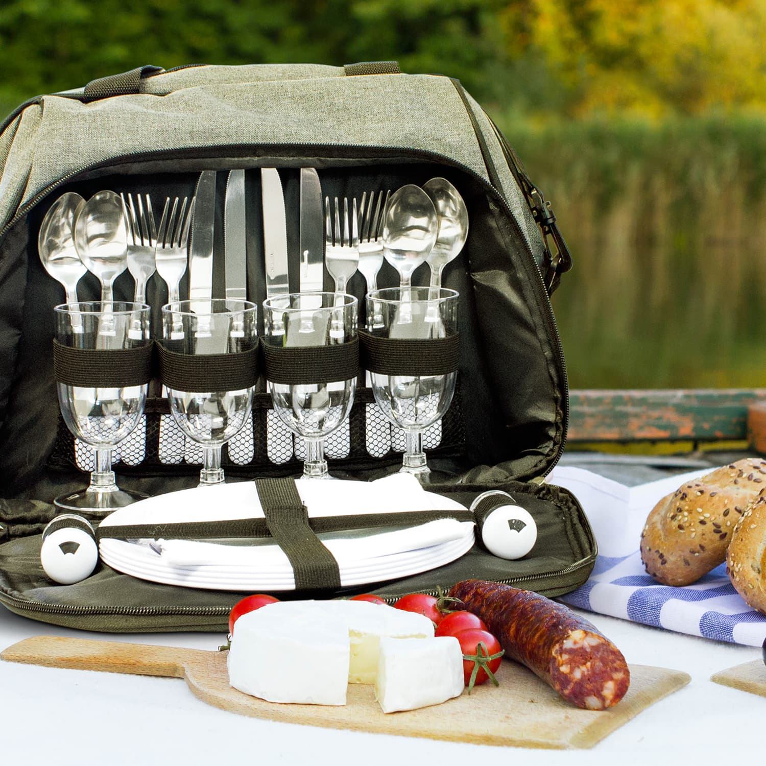 Hampton Picnic Bag — view 2 of 4